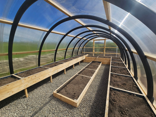 10 Benefits of Choosing a Polycroo Polytunnel for Your Garden